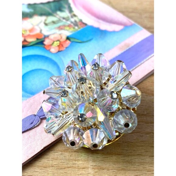 Vintage Aurora Borealis Crystal Beaded Brooch Pin Gold-Tone Backing Mid-Century - Picture 1 of 7